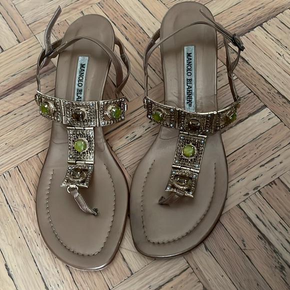 Manolo Blahnik jeweled kitten heel sandal size 38.5 - Picture 2 of 3